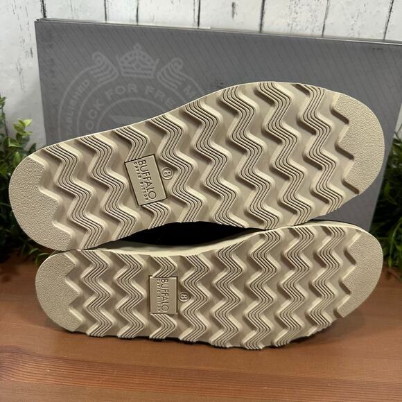 Buffalo David Bitton Men's Metcalf Brown Chukka Boots Size 8 - Picture 9 of 9